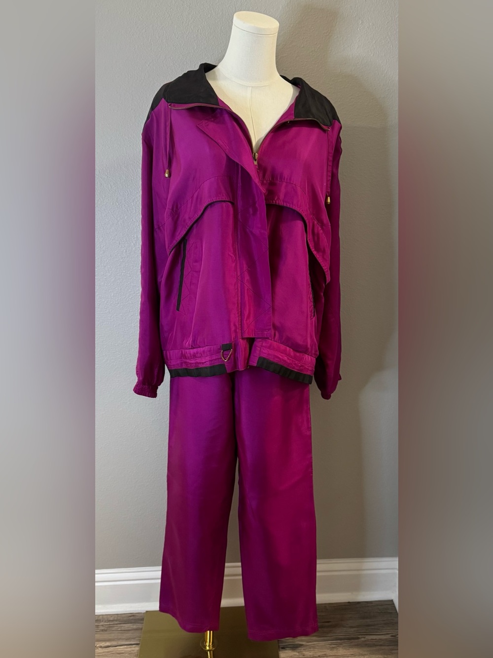 Women's Magenta Two-Piece Jacket and Wide-Leg Pants Set